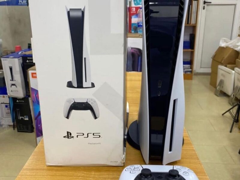 AKCIJA S POPUSTOM!! OPEN BOX PLAYSTATION 5 s 2 kontrolera