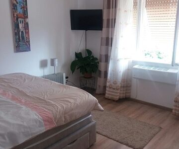 Izdajem sobu u Herceg Novom