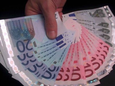 Pomoć - financijska - zajam novca za sve