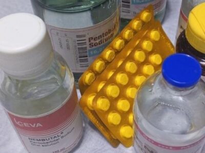 Kupite cijanid, nembutal, xanax, valium, oksitocin, mefedron i druge kemikalije sigurno i diskretno bez recepta