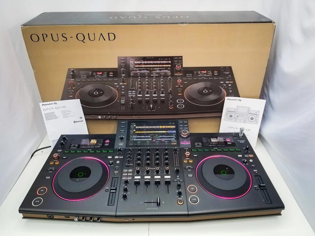 AlphaTheta XDJ-AZ, AlphaTheta OMNIS-DUO, Pioneer OPUS-QUAD, Pioneer XDJ-RX3, Pioneer XDJ-XZ, Pioneer DDJ-FLX10, Pioneer DDJ-REV7, Pioneer CDJ-3000, Pioneer DJM-A9, AlphaTheta Euphonia , Pioneer CDJ-2000NXS2, Pioneer DJM-900NXS2, Pioneer DJM-V10-LF