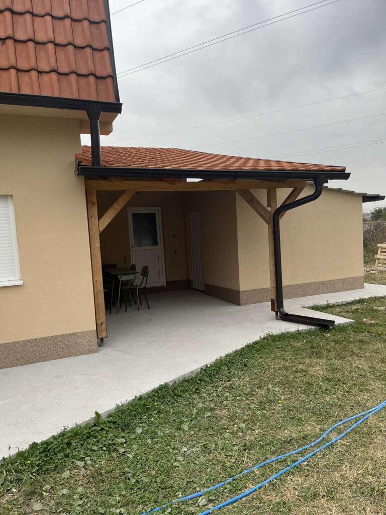 Borča, 120m2, na prodaju nova nameštena kuća