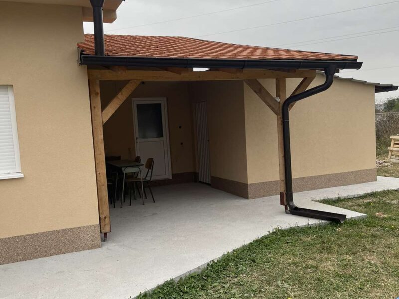 Borča, 120m2, na prodaju nova nameštena kuća