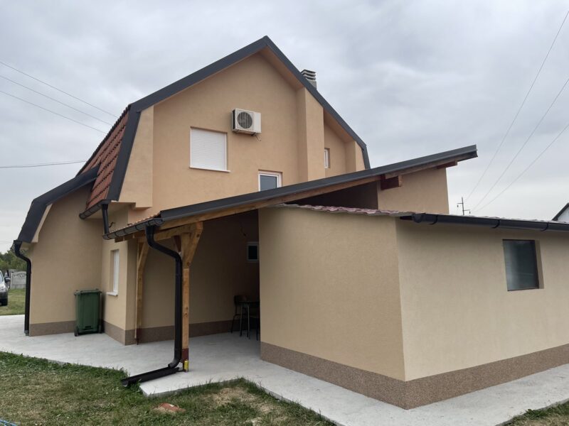 Borča, 120m2, na prodaju nova nameštena kuća