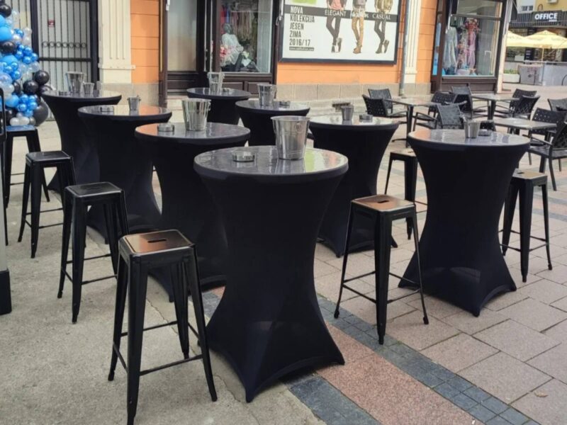 Iznajmljivanje barskih stolova i paviljona Subotica