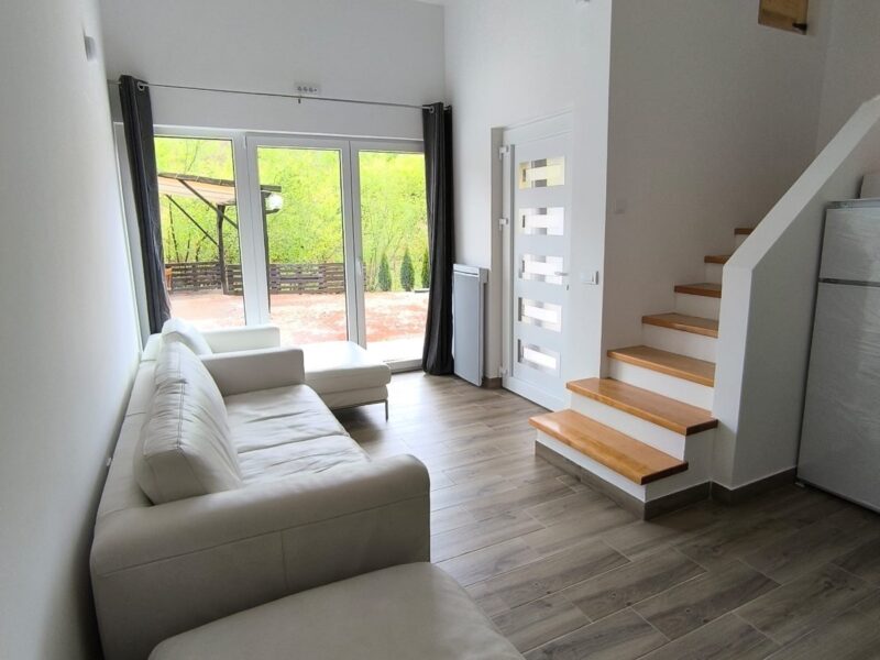 Zlatibor – Moderna kuća sa dodatnom stambenom jedinicom, Zova