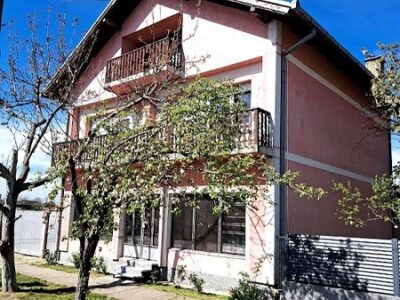 Kuća u Deču, opstina Pećinci