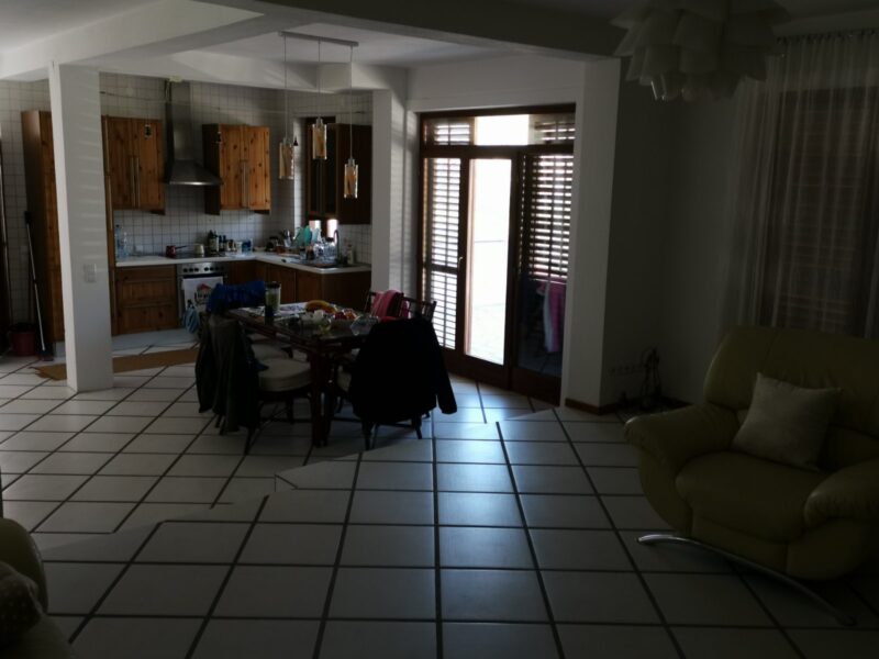 Odlicna kuca na Policama, Trebinje