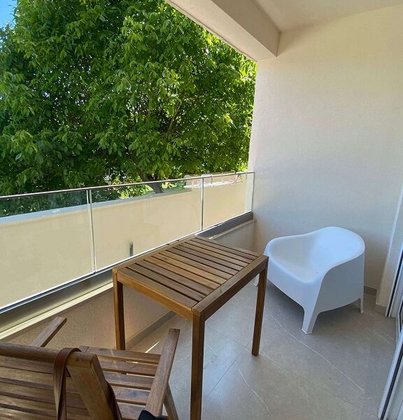 Nov apartman sa pogledom na more 30m2-Buljarica