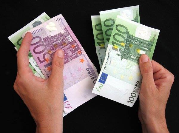 Pomoć - financijska - zajam novca za sve