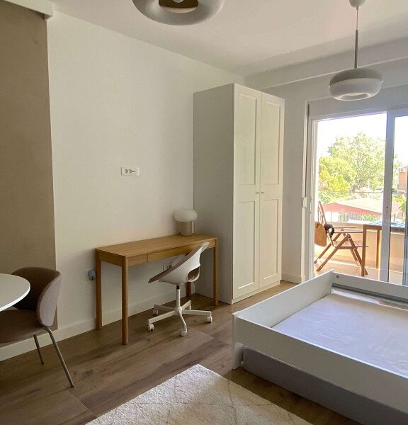 Nov apartman sa pogledom na more 30m2-Buljarica