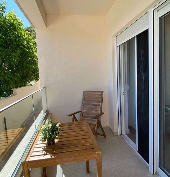 Nov apartman sa pogledom na more 41m2-Buljarica