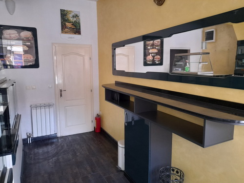 Izdajem opremljen lokal, pekara, proizvodnja kolača, kuhinja, Indjija