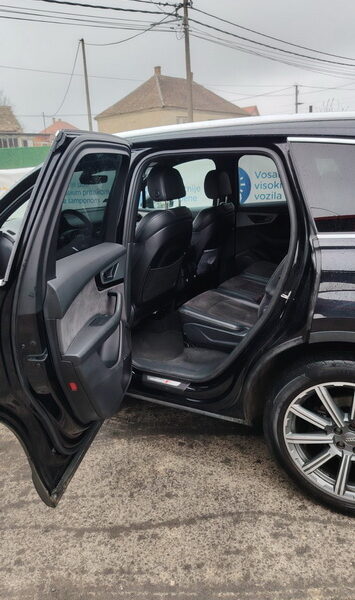 Audi Q7 4x4 S-Line 2015 – TOP OPREMA