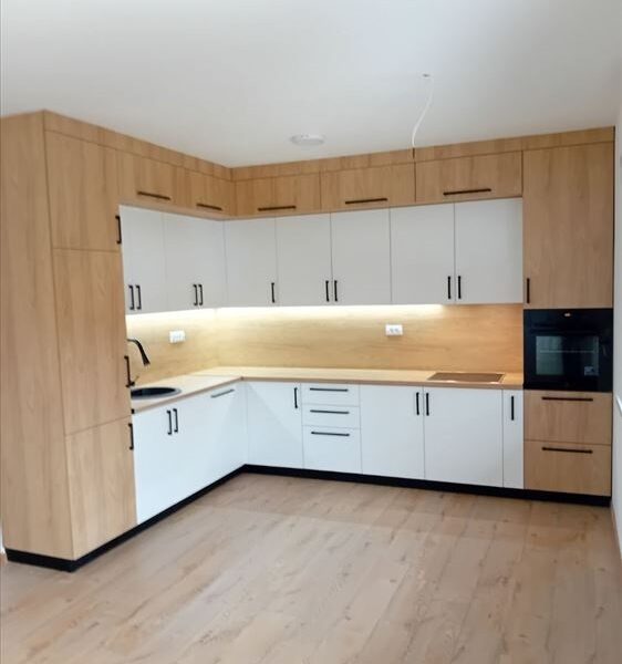 Nameštaj po meri , stolarske usluge, montaža