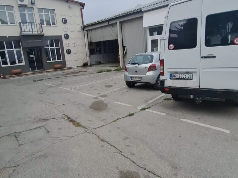 Iznajmljujem magacinski i kancelarijski prostor - Zemun