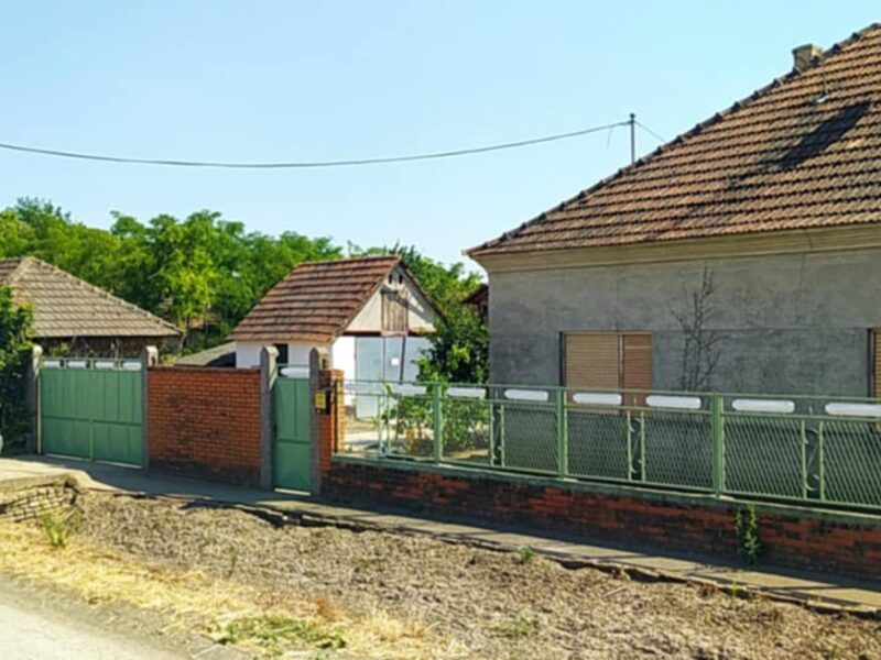 Kuća, Majdan (Novi Kneževac), 110 m2