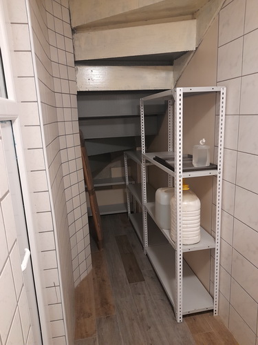Izdajem opremljen lokal, pekara, proizvodnja kolača, kuhinja