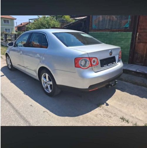VW Jetta 1.4b turbo benzinac