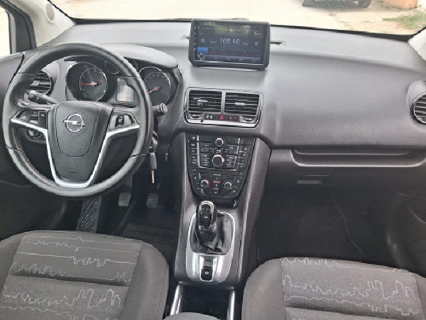 OPEL MERIVA 1.4 b.turbo 2011