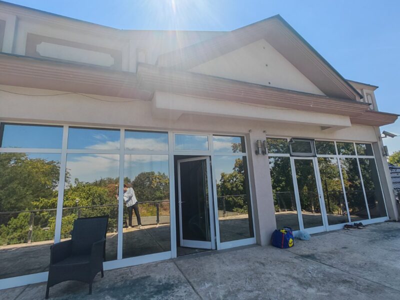 Izdaje se smeštaj za radnike – Zelengorska 2, Zemun