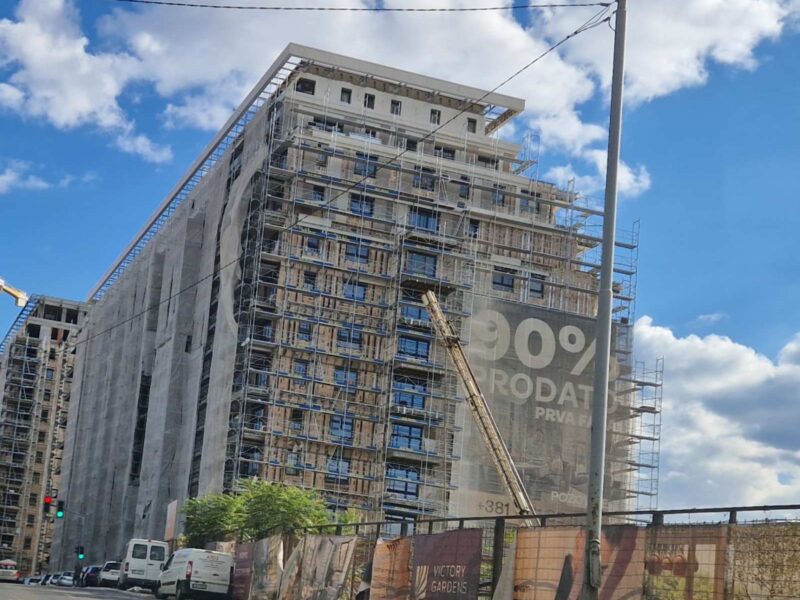 Prodaje se dvosoban lux stan od 46 kvm na Banovom Brdu, ul. Endija Vorhola